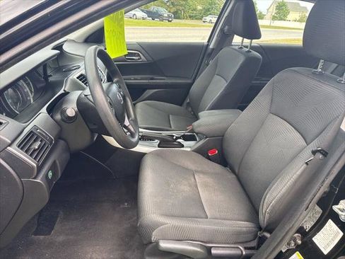 Used 2015 Honda Accord LX image 7
