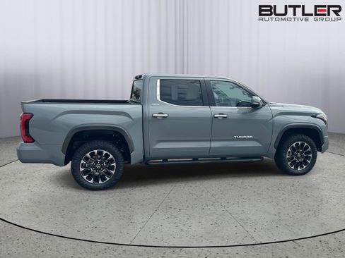 New 2026 Toyota Tundra Limited AWD/4WD image 7