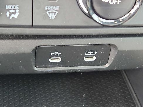 Used 2023 Honda Accord EX image 25