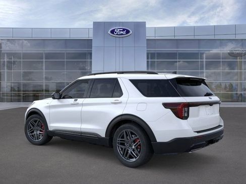 New 2026 Ford Explorer ST-Line w/ ST-Line Street Pack image 4