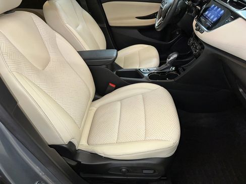 Certified 2023 Buick Encore GX Essence w/ Experience Buick Package image 33