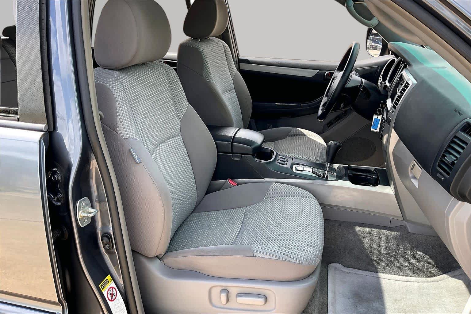 Used 2008 Toyota 4Runner SR5 RWD image 8