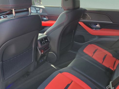 New 2026 Mercedes-Benz GLE 53 AMG 4MATIC image 13