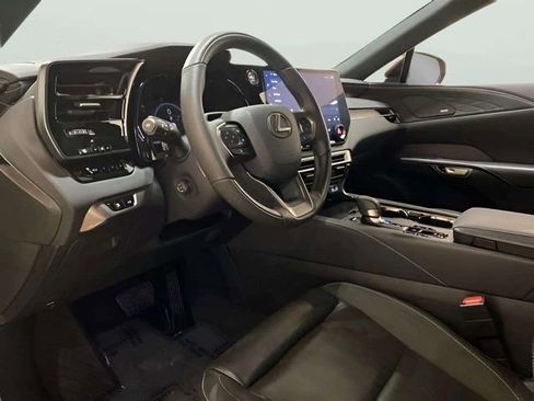 Used 2024 Lexus RX 350 AWD w/ Convenience Package image 61