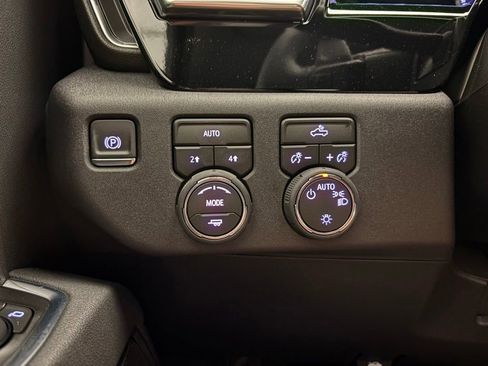 New 2026 Chevrolet Silverado 1500 LT AWD/4WD image 13