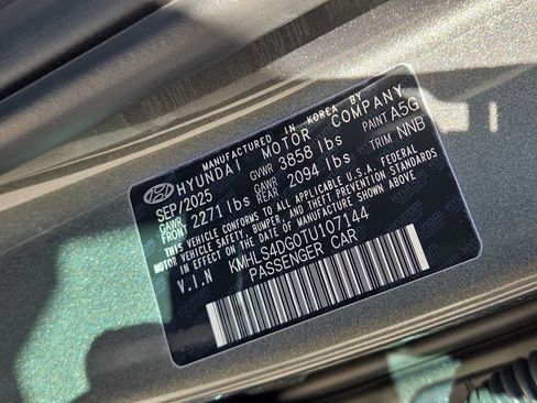 New 2026 Hyundai Elantra SEL Sport FWD image 36