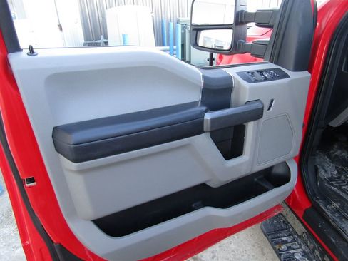 Used 2022 Ford F350 XLT image 17