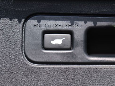 Certified 2025 Honda Pilot EX-L image 15