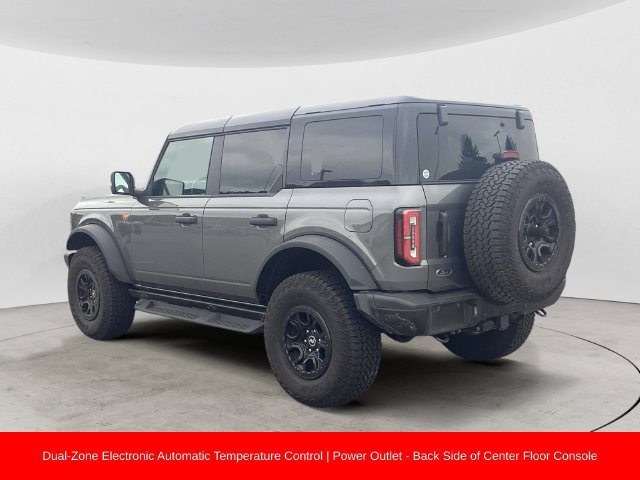 Used 2025 Ford Bronco Badlands AWD/4WD image 3