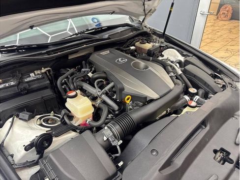 Used 2016 Lexus IS 200t w/ F Sport Package RWD image 25