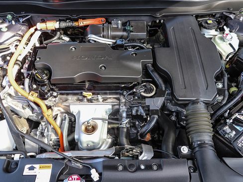 Used 2021 Honda Accord Touring image 28