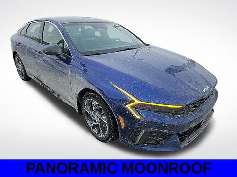 Used 2025 Kia K5 GT-Line w/ GT-Line Premium Package image 3