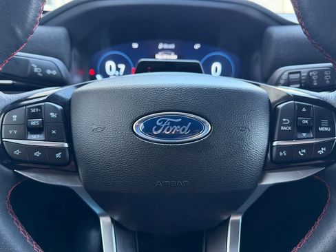 Certified 2025 Ford Explorer ST-Line w/ ST-Line Street Pack AWD/4WD image 25