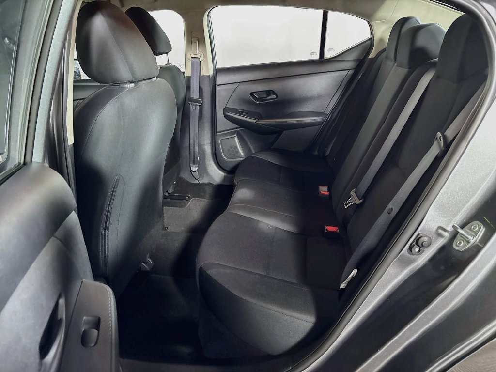 Used 2024 Nissan Sentra S FWD image 19