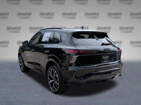 Used 2026 Audi Q3 quattro 2.0T AWD/4WD image 7
