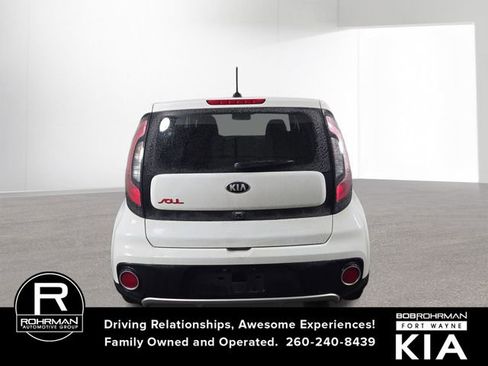 Used 2018 Kia Soul ! image 8