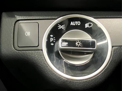 Used 2014 Mercedes-Benz C 300 Sport w/ Premium 1 Package image 21