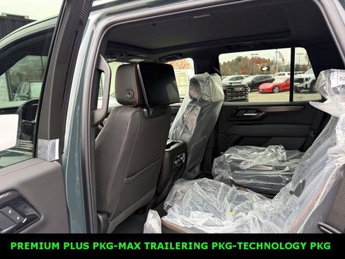 New 2026 GMC Yukon AT4 image 11