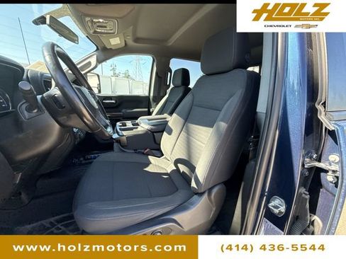 Used 2022 Chevrolet Silverado 2500 LT w/ Convenience Package AWD/4WD image 19