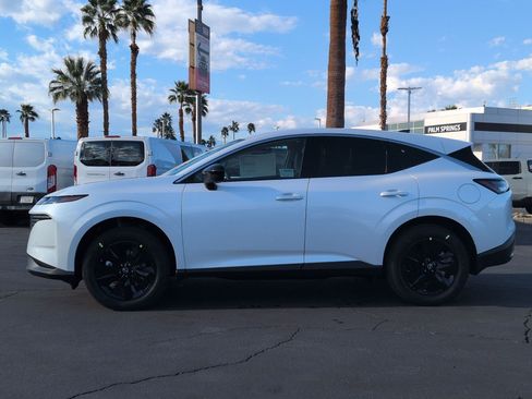 New 2026 Nissan Murano SV AWD/4WD image 3