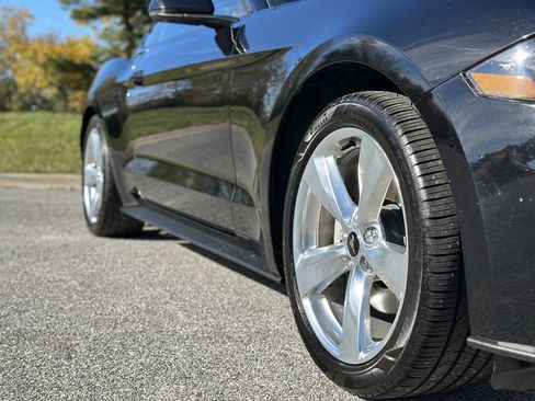 Used 2018 Ford Mustang Premium w/ Equipment Group 201A image 9