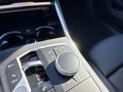 New 2026 BMW 330i Sedan w/ M Sport Package image 21