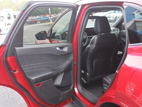 Used 2024 Ford Escape ST-Line w/ Tech Pack #1 AWD/4WD image 23