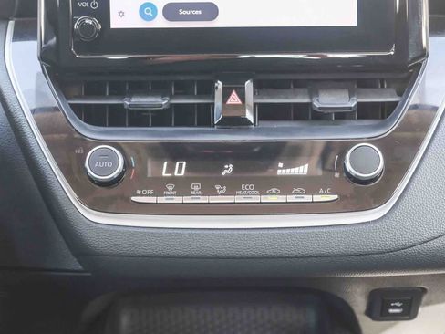 Certified 2024 Toyota Corolla LE FWD image 16