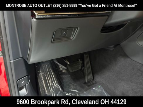 New 2026 Land Rover Range Rover Sport SE image 15