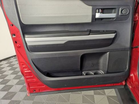 Used 2021 Toyota Tundra Limited w/ Limited Premium Package image 25