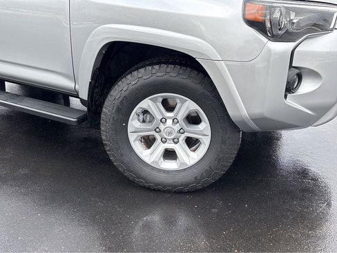 Used 2021 Toyota 4Runner SR5 image 11