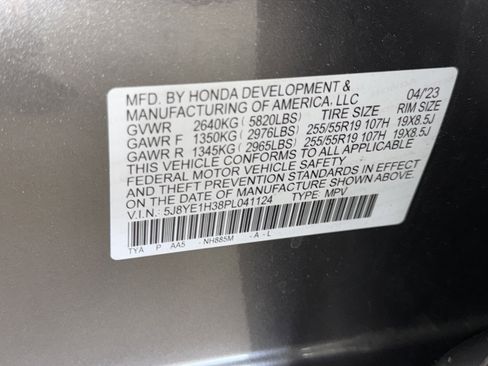 Used 2023 Acura MDX SH-AWD image 40