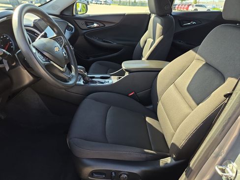 Used 2024 Chevrolet Malibu LT FWD image 14