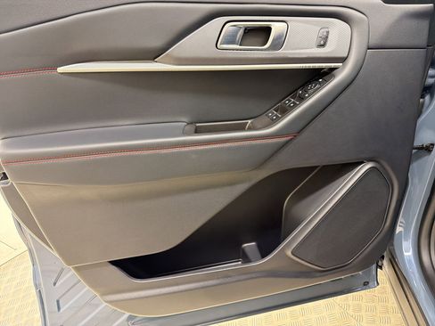 Certified 2025 Ford Explorer ST-Line RWD image 13