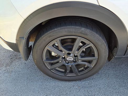 Used 2023 Nissan Kicks SR FWD image 10