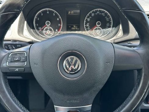 Used 2015 Volkswagen Passat 1.8T Limited Edition FWD image 5