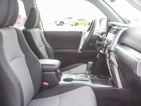 Used 2020 Toyota 4Runner SR5 image 18