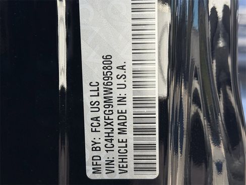 Used 2021 Jeep Wrangler Unlimited Rubicon image 41