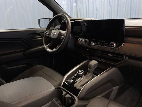 Used 2024 Chevrolet Colorado Trail Boss image 45