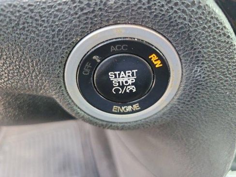 Used 2015 Chrysler 300 S image 22