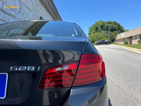 Used 2015 BMW 528i xDrive Sedan AWD/4WD image 17