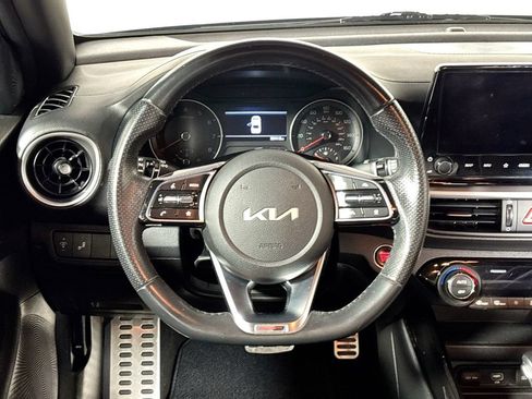 Used 2022 Kia Forte GT-Line w/ GT-Line Technology Package FWD image 14