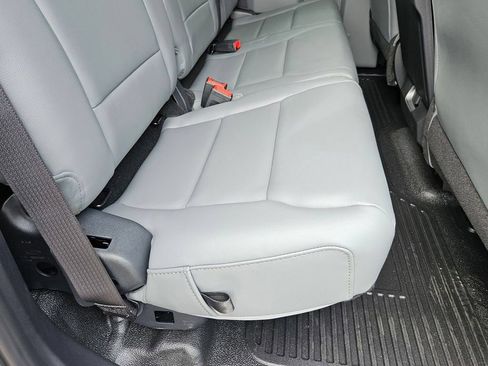 New 2026 Ford F250 XL RWD image 32