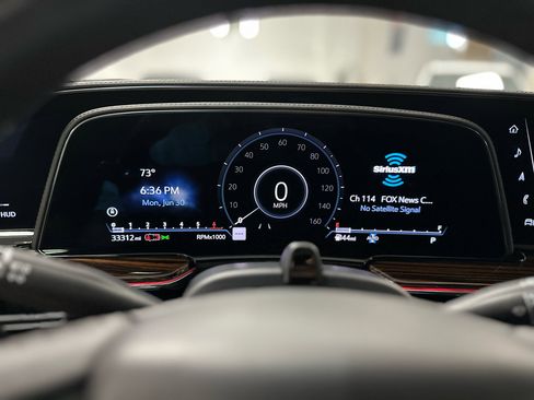 Used 2023 Cadillac Escalade Premium Luxury w/ Performance Package image 19