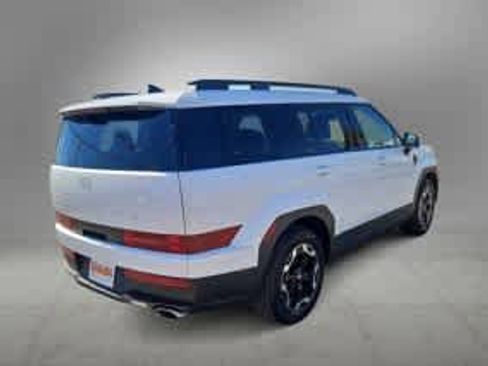 Used 2025 Hyundai Santa Fe SEL AWD/4WD image 13