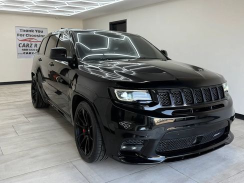 Used 2018 Jeep Grand Cherokee SRT AWD/4WD image 13