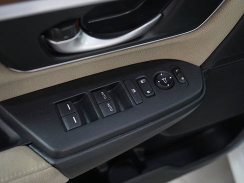 Used 2019 Honda CR-V EX image 20