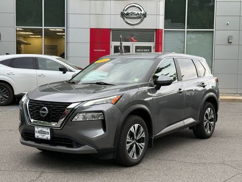 Used 2023 Nissan Rogue SV AWD/4WD image 1