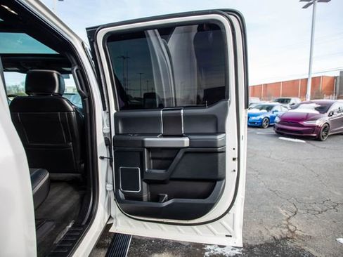 Used 2018 Ford F250 Platinum w/ Platinum Ultimate Package image 23