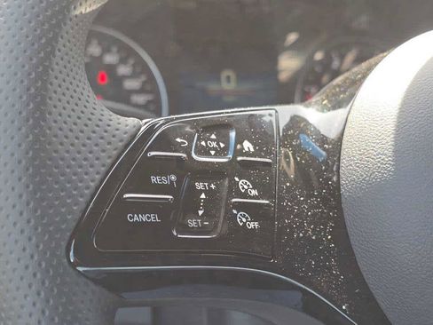 Used 2025 Mercedes-Benz Sprinter 2500 image 30